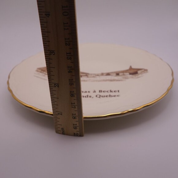 St. Thomas a Becket Pierrefonds, Quebec Decorated in Canada 22K Gold Rim Plate - Picture 10 of 15